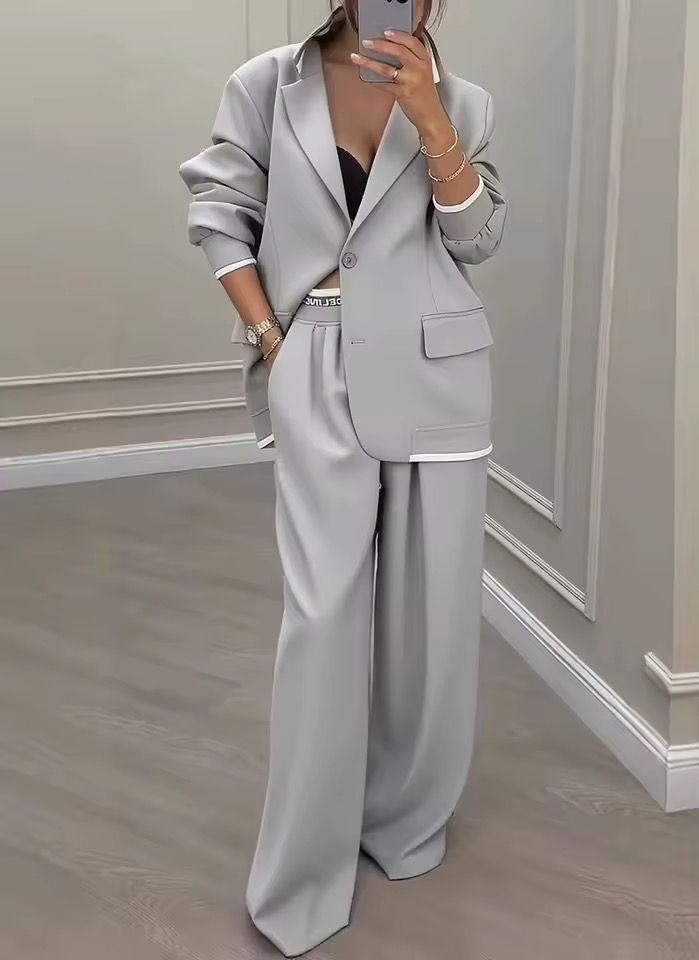 Tailleur Aura